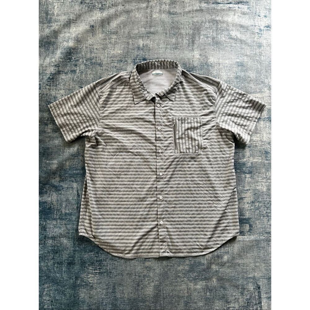 Columbia Gray Stripe Back Vent Zippered Breast Pocket Button Front Shirt XXL